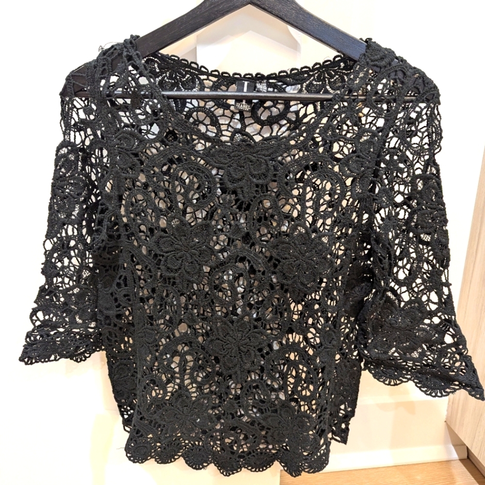 Black Cropped Blouse with Flutter Sleeves